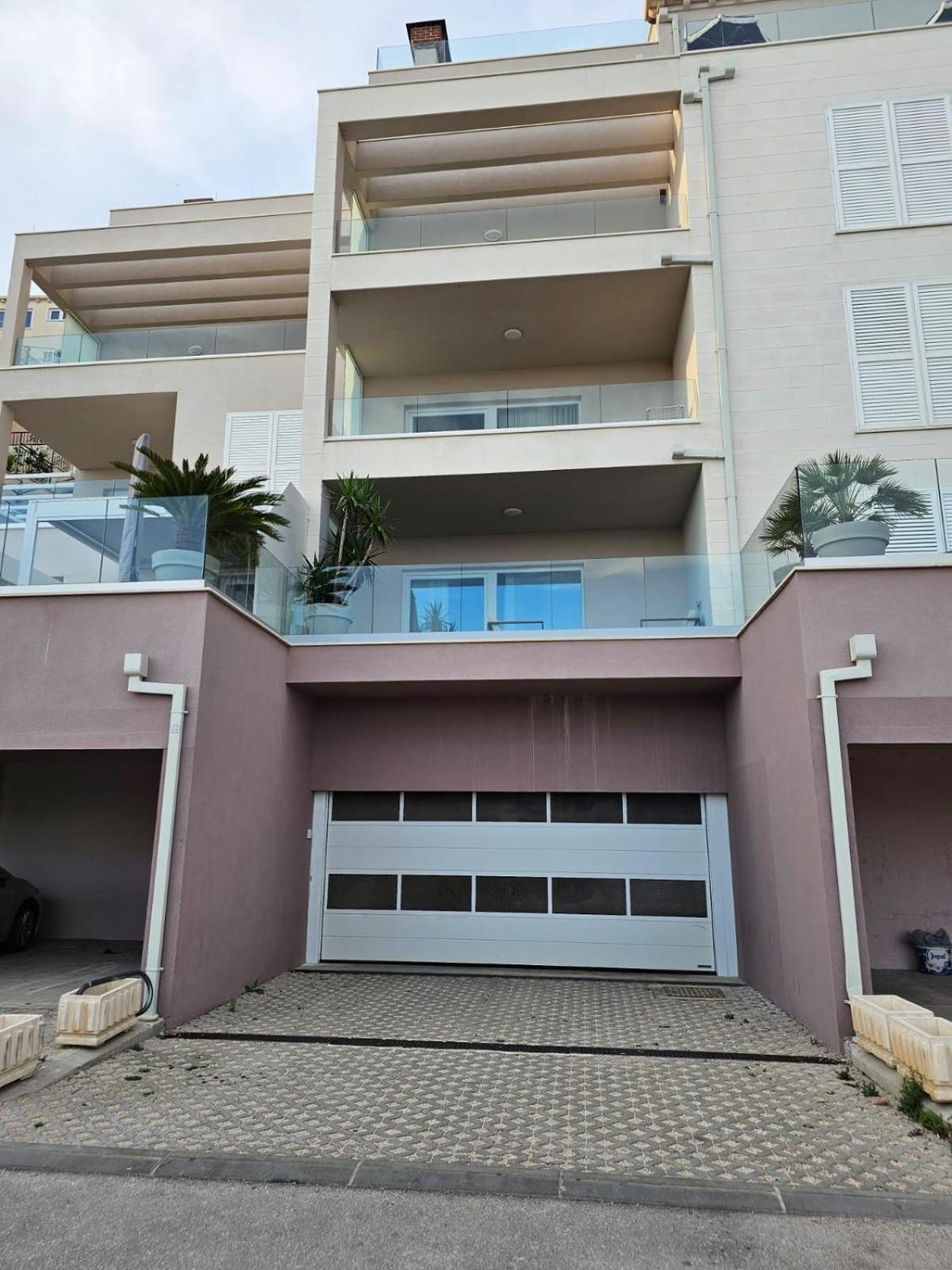 Luxury Apartment Moobl - Free Parking Дубровник Экстерьер фото